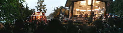 10250917773_b10843096a